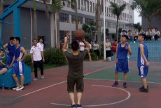 篮球赛 